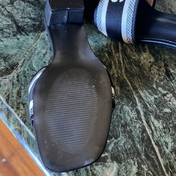 Paris shoes - Picture 7 of 7